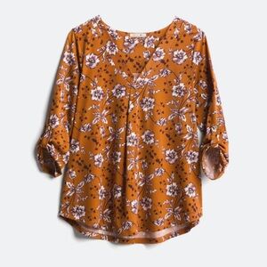 Beacon Patty Roll Tab Knit Floral Top Camel